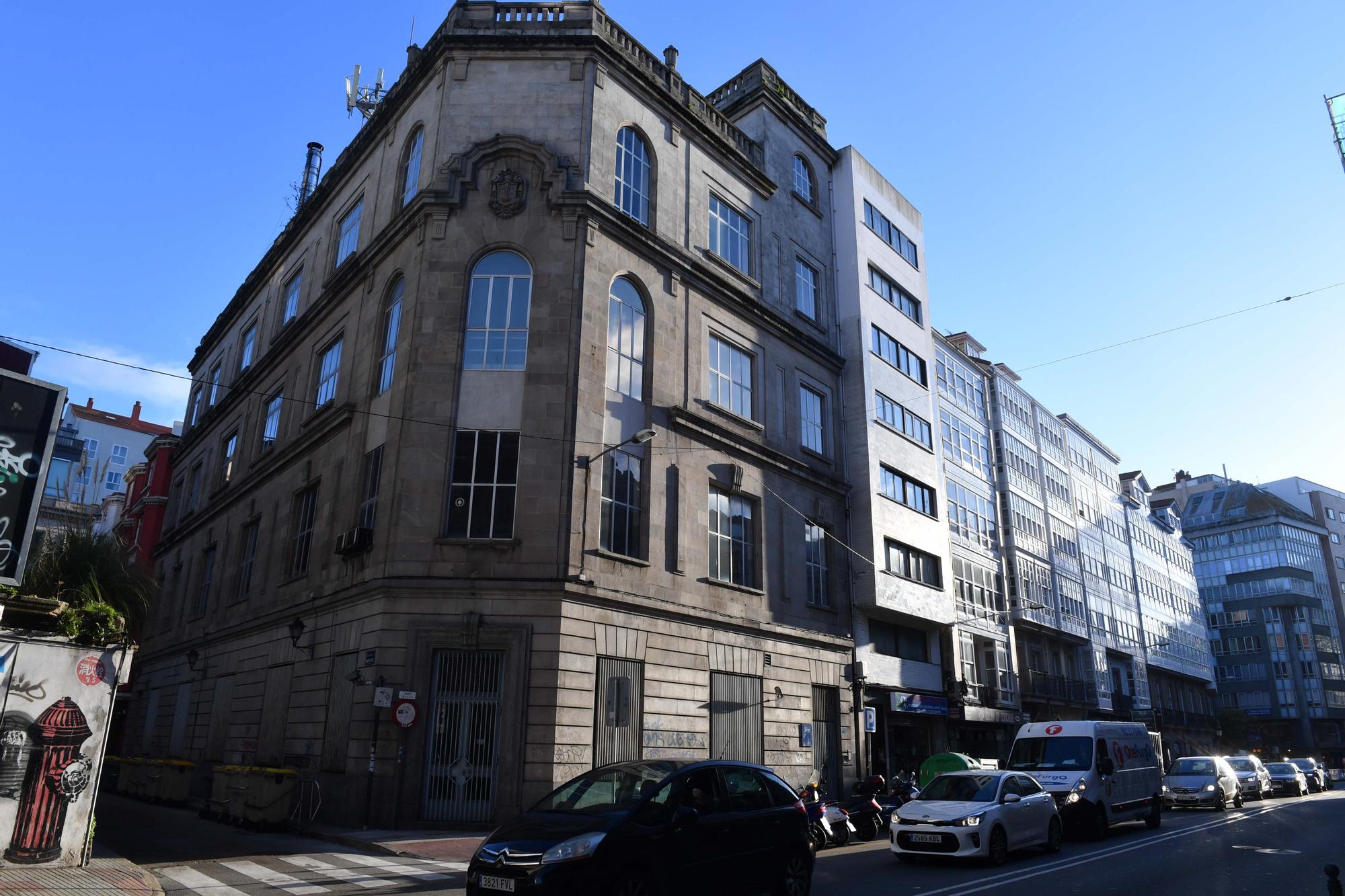 Edificio de la antigua sede de Telefónica, en la calle San Andrés.