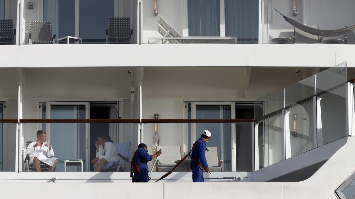 Llegada del primer crucero a Málaga tras el inicio de la pandemia