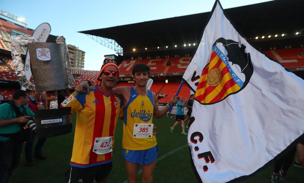 Búscate en la Volta a Peu del Valencia CF