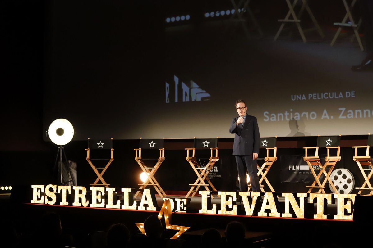 Estrella de Levante estrena ‘Hermanos'