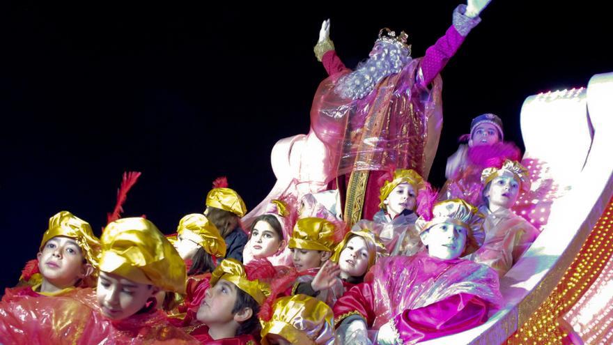 La cabalgata de Reyes de Cáceres retoma su formato tradicional y no será en globo