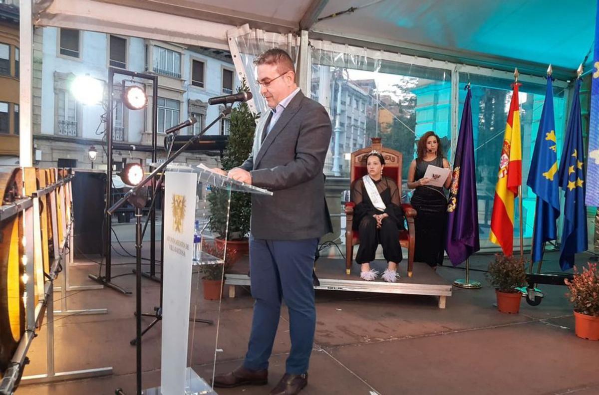 Luis Benito García, durante la lectura del pregón. | L. P.
