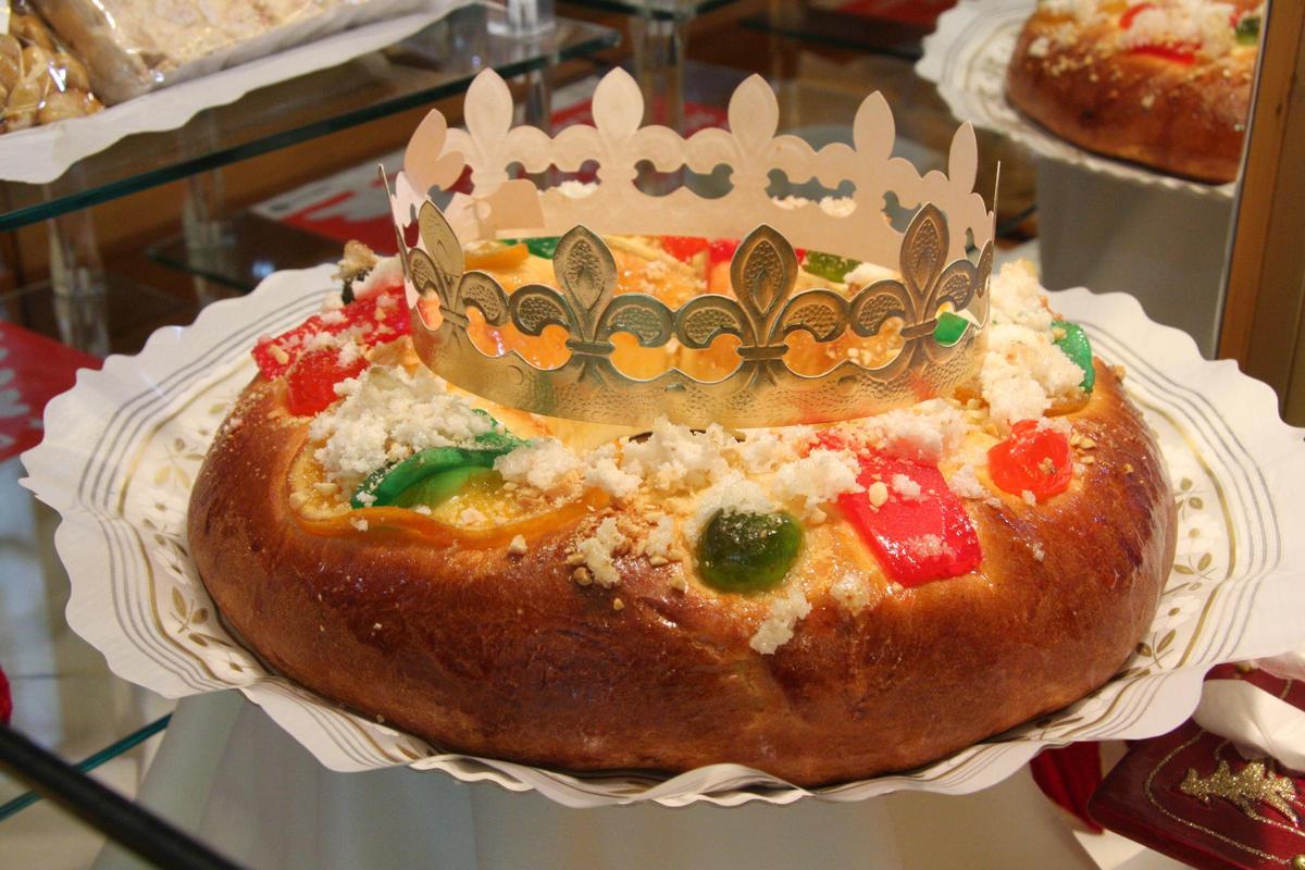 Imagen de una roscón de reyes elaborado en una pastelería de Barcelona.