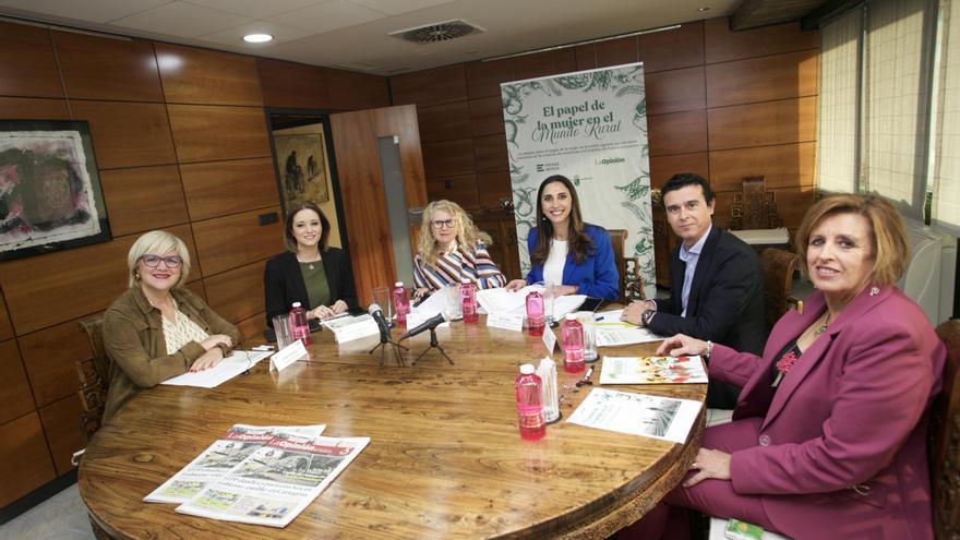 Formación y conciliación, principales necesidades de la mujer rural