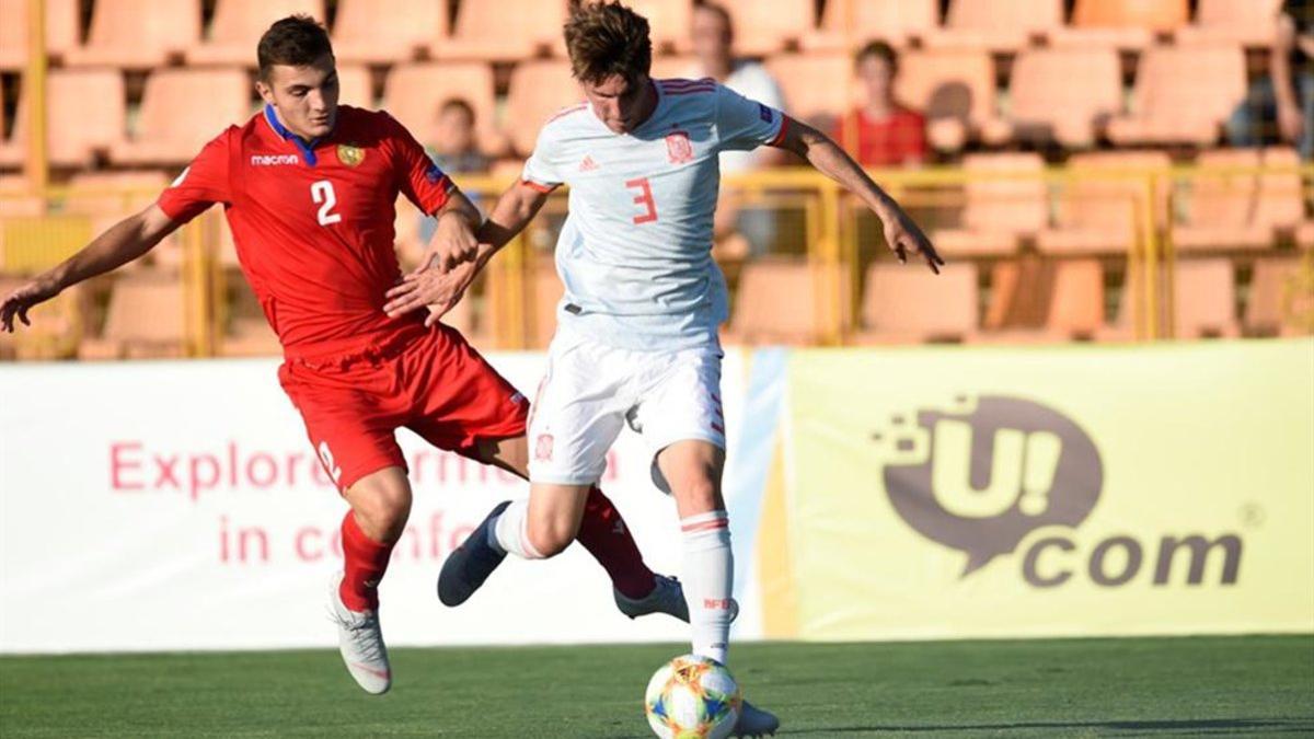 Miranda, en el primer partido de la Euro ante Armenia