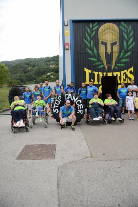 Reto solidario de los miembros del gimnasio Linares de Sotrondio