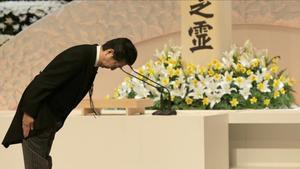 vvargas42473727 japanese prime minister shinzo abe bows to prince akishino a180311100645