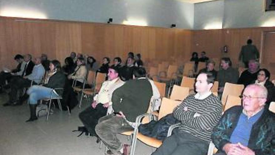 Miguel Ángel de Blas, durante su intervención en las jornadas de Onís.