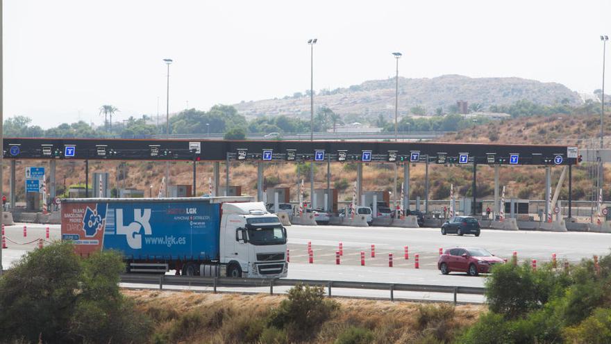 Fomento prevé rescatar en marzo la Circunvalación de Alicante, junto con otras autopistas de peaje en quiebra
