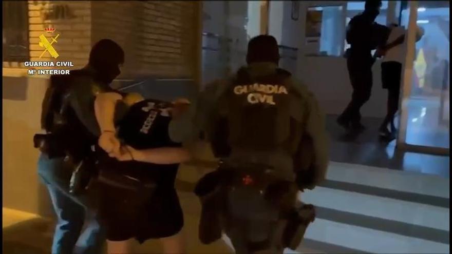 La Guardia Civil detiene a otros dos implicados en el tiroteo de Isla Cristina en el que murieron tres personas