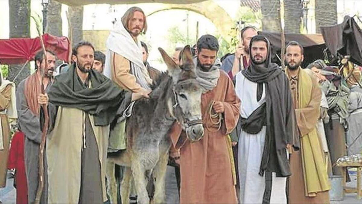 Pasión Viviente de Oliva de la Frontera.