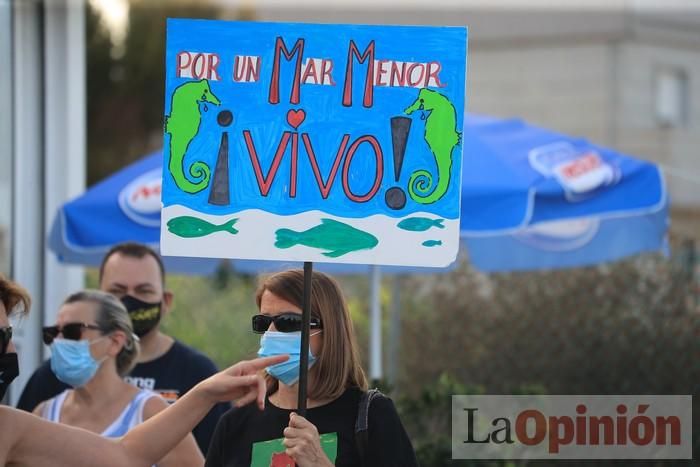 Protesta contra el estado del Mar Menor