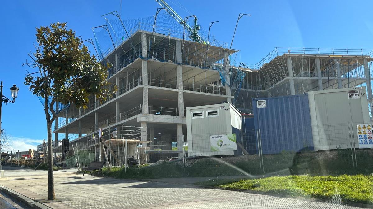 Avance de las obras de construcción de la residencia.