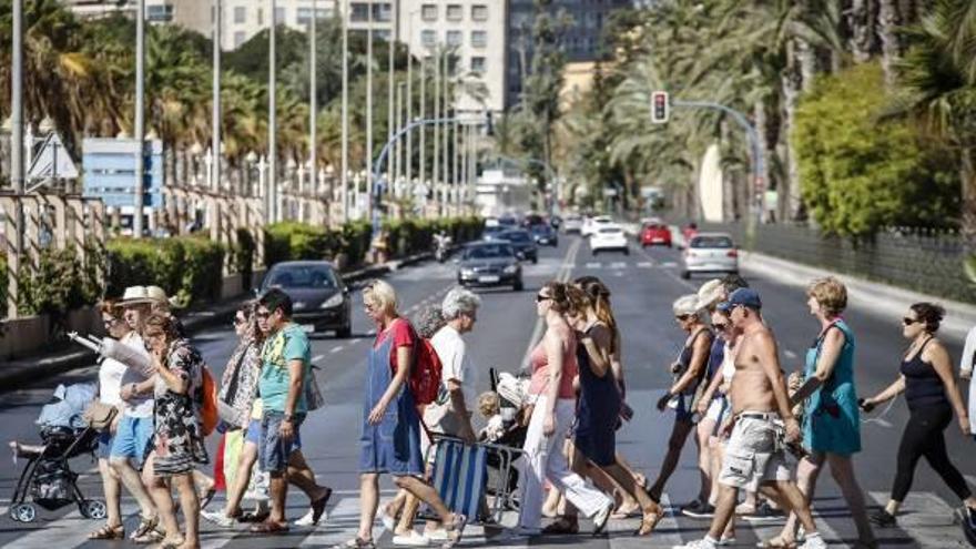 La hora del esplendor turístico en Alicante