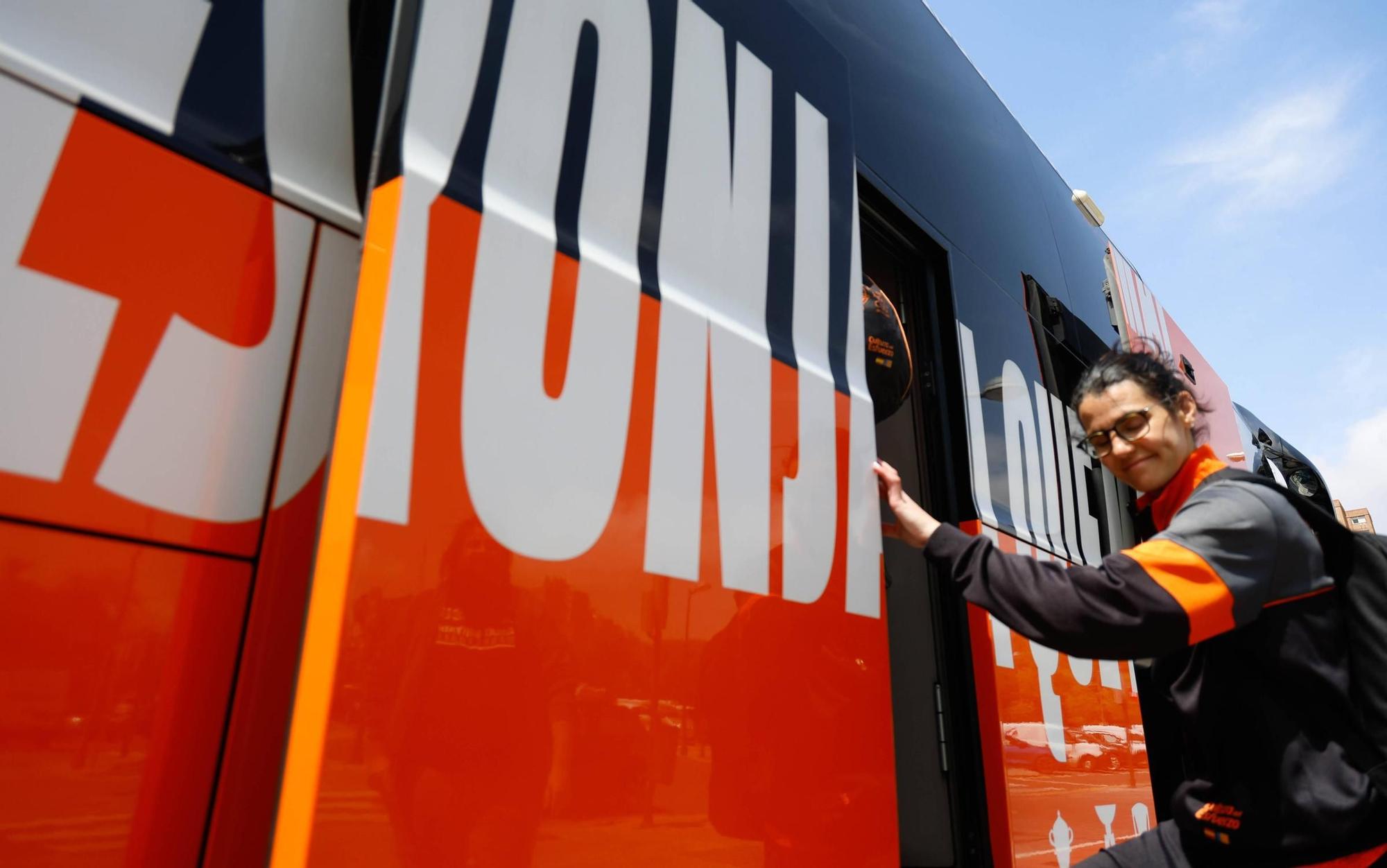 Leticia Romero in action