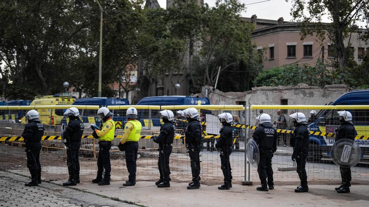 Desalojo de la nave La Escocesa