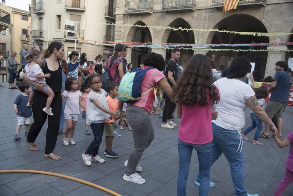 Una Flama del Canigó reivindicativa encén la fogue