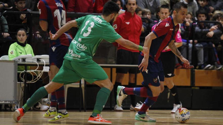 El Levante UD FS encaja otra derrota en El Cabanyal