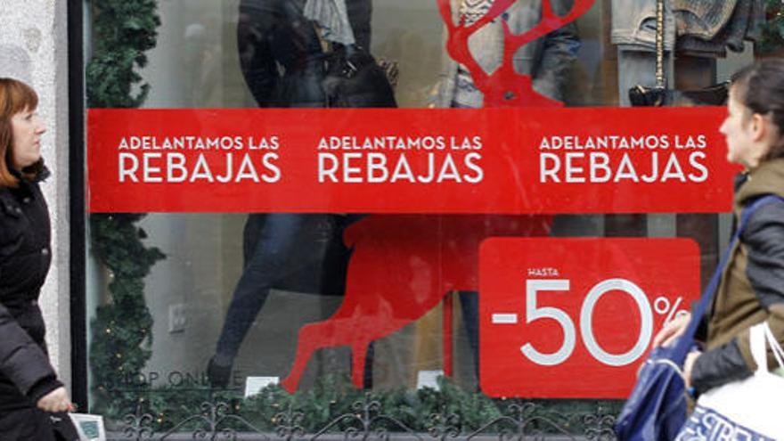 Arrancan las rebajas en las que cada español gastará 84€