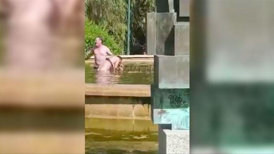 Intenta ahogar a una mujer en la fuente de un parque de València.