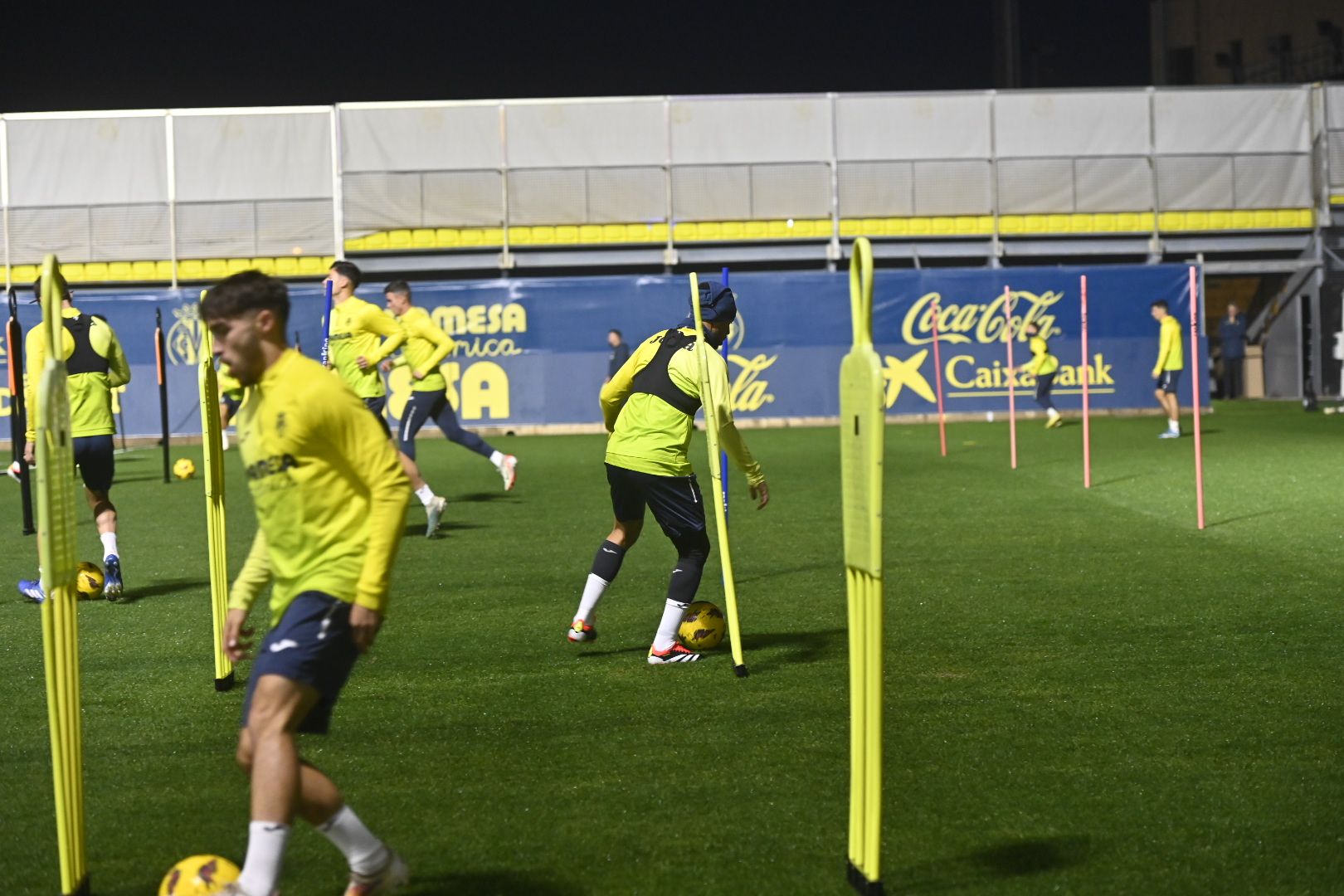 Galería de imágenes | Así ha sido la vuelta al trabajo del Villarreal tras el parón navideño