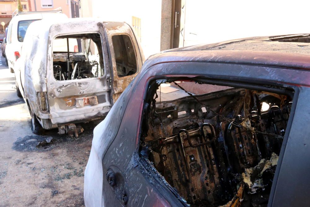 Cotxes cremats a Blanes