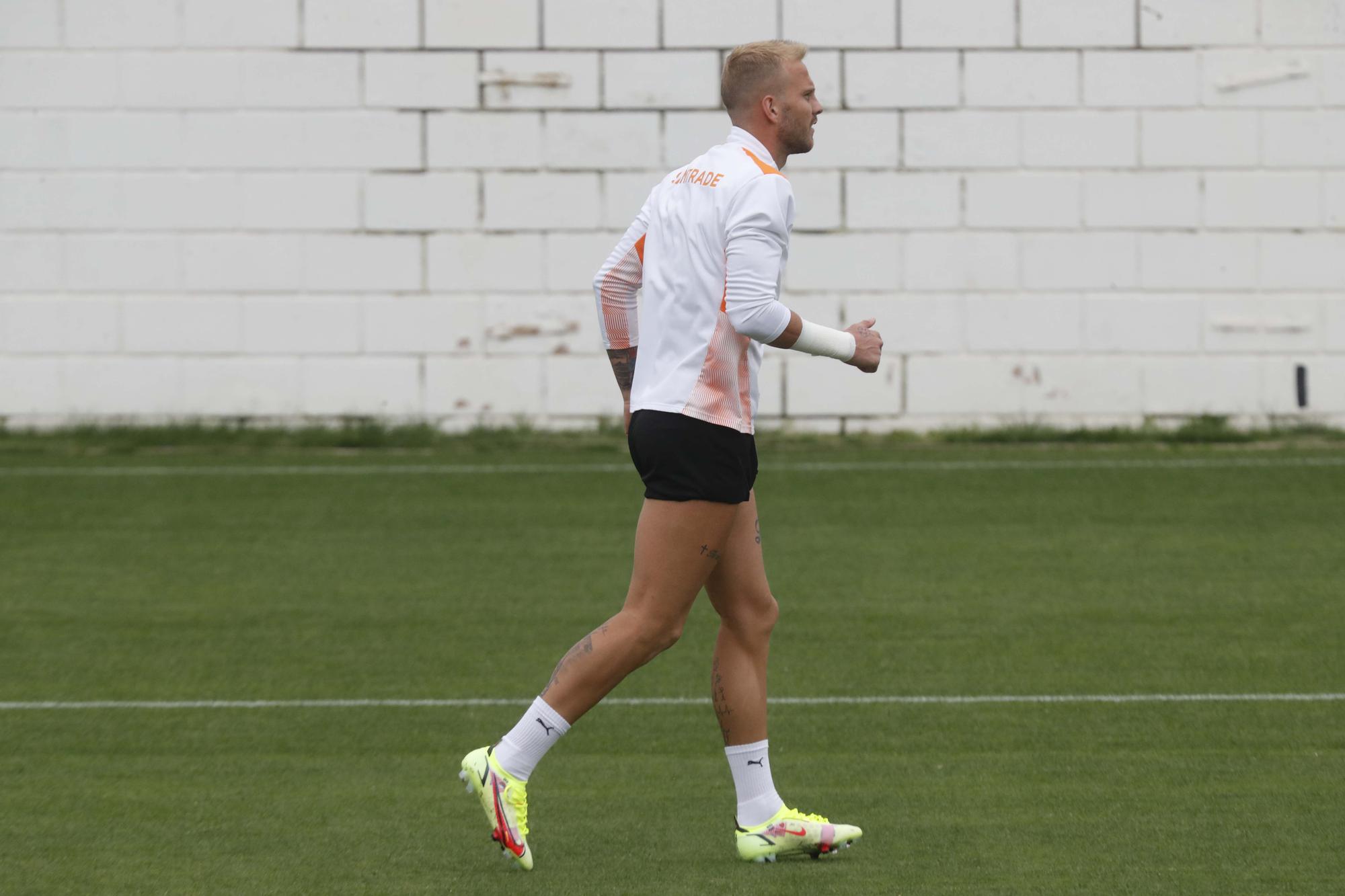 Entrenamiento del Valencia antes del encuentro frente al Mallorca