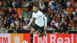 El Valencia intenta que Amallah esté ante el Villarreal antes de irse a la Copa África