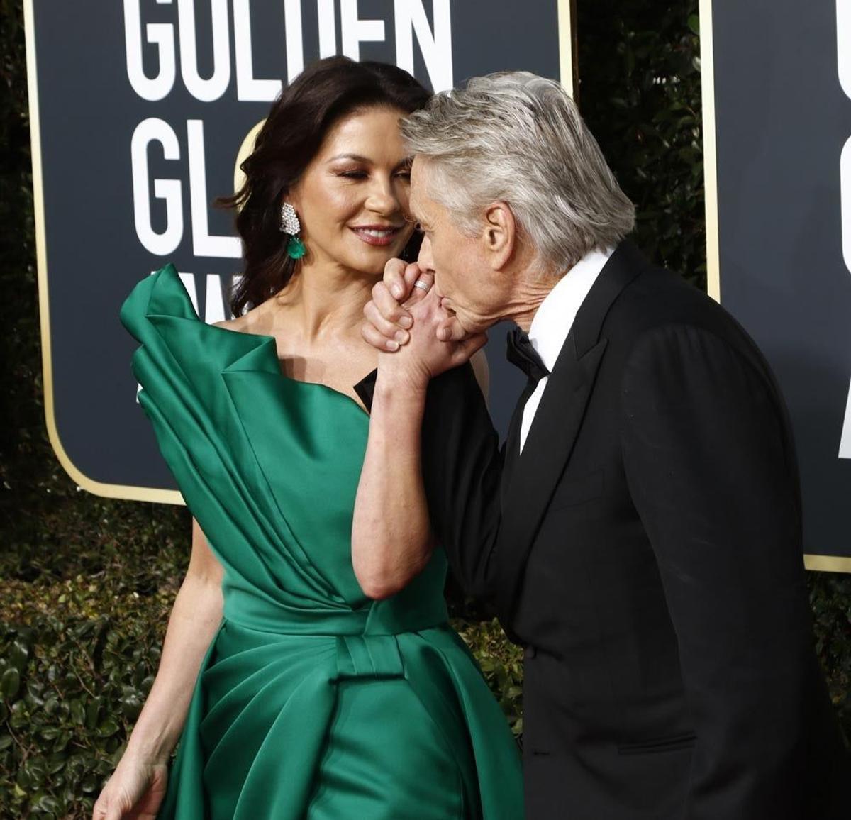 Michael Douglas y Catherine Zeta Jones, en los Globos de Oro