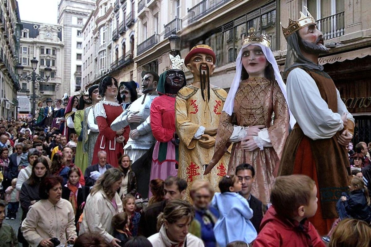 Fiestas Patronales 2024 - Comparsa de Cabezudos