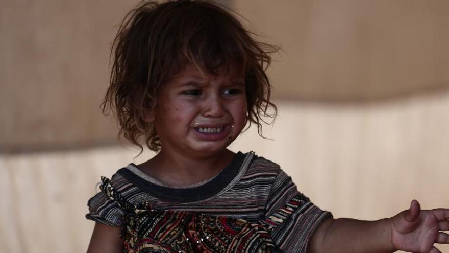 Una niña, en un campamento de refugiados en Idlib.