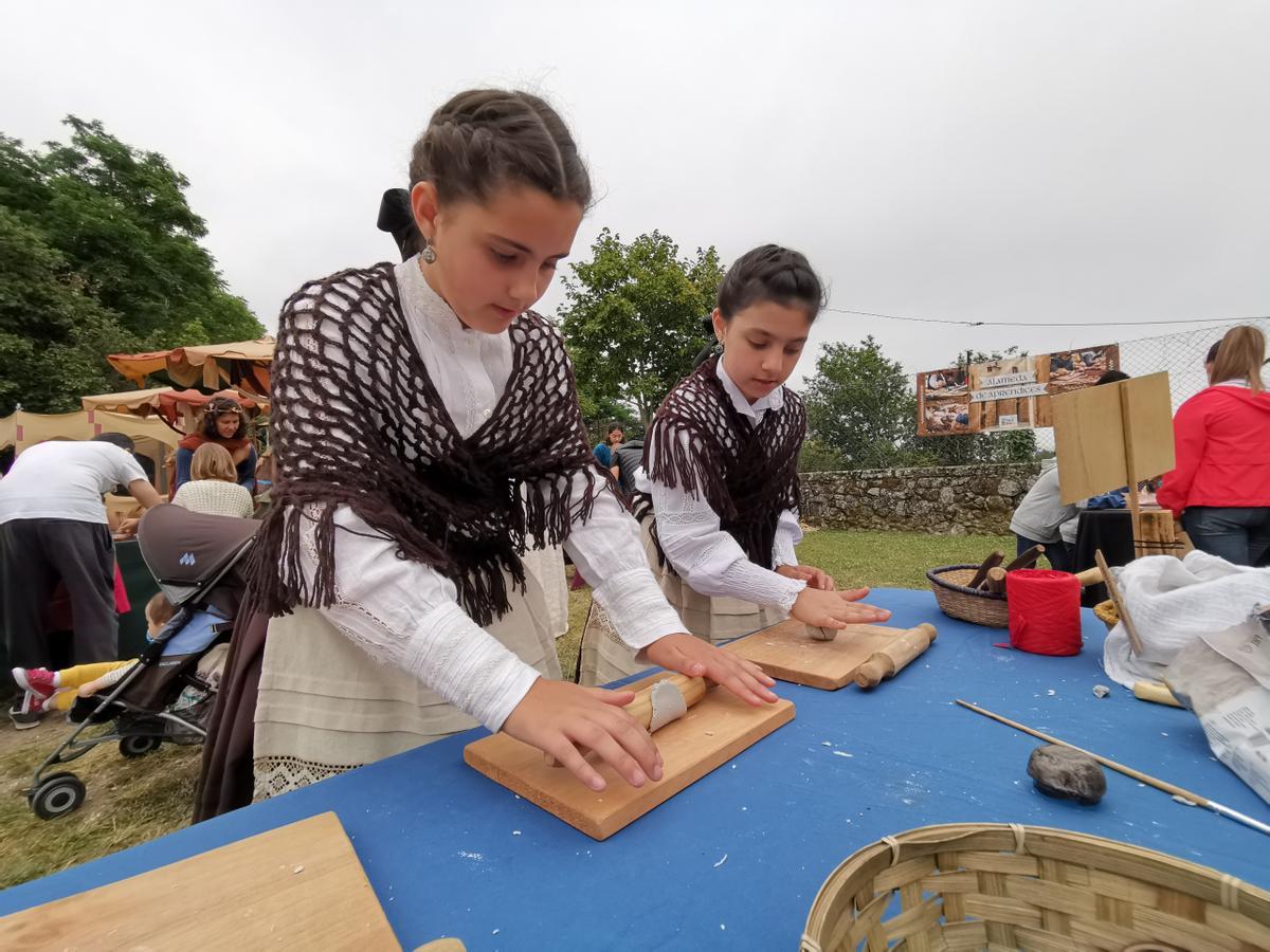 FERIA MOAñA ANTIQUA EN SAN MARTIñO MOANA