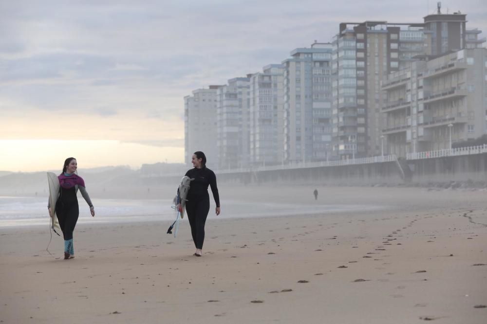 Primer día para poder salir a hacer deporte por tramos horarios en Asturias