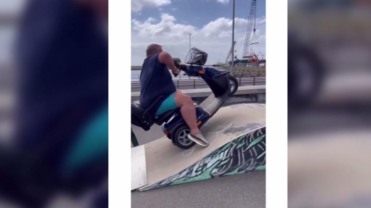 Sube un skatepark con un vehículo de movilidad personal y sufre las consecuencias