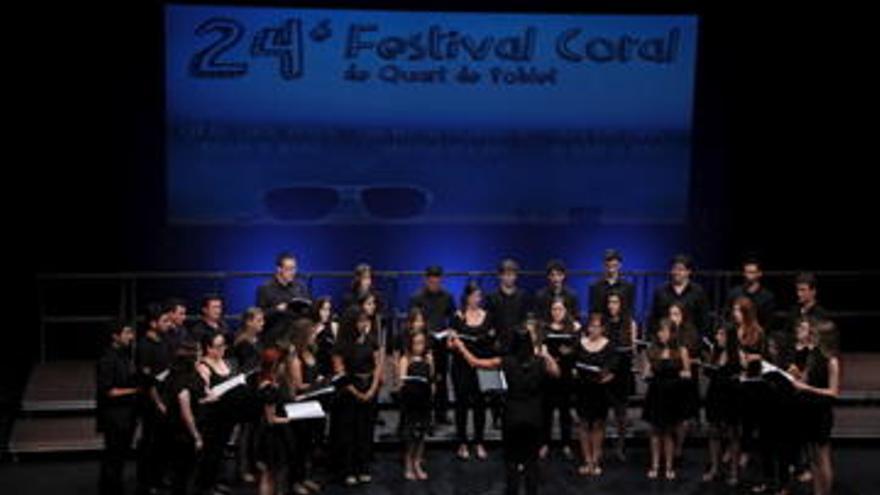 El coro torrevejense Maestro Casanovas participa en el 24º festival de Quart de Poblet