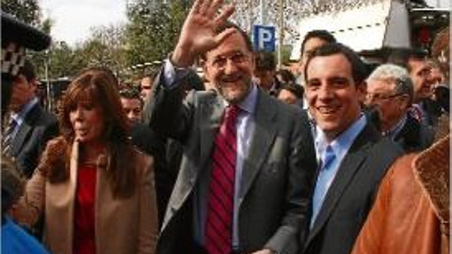 Visita Rajoy parla de control als immigrants