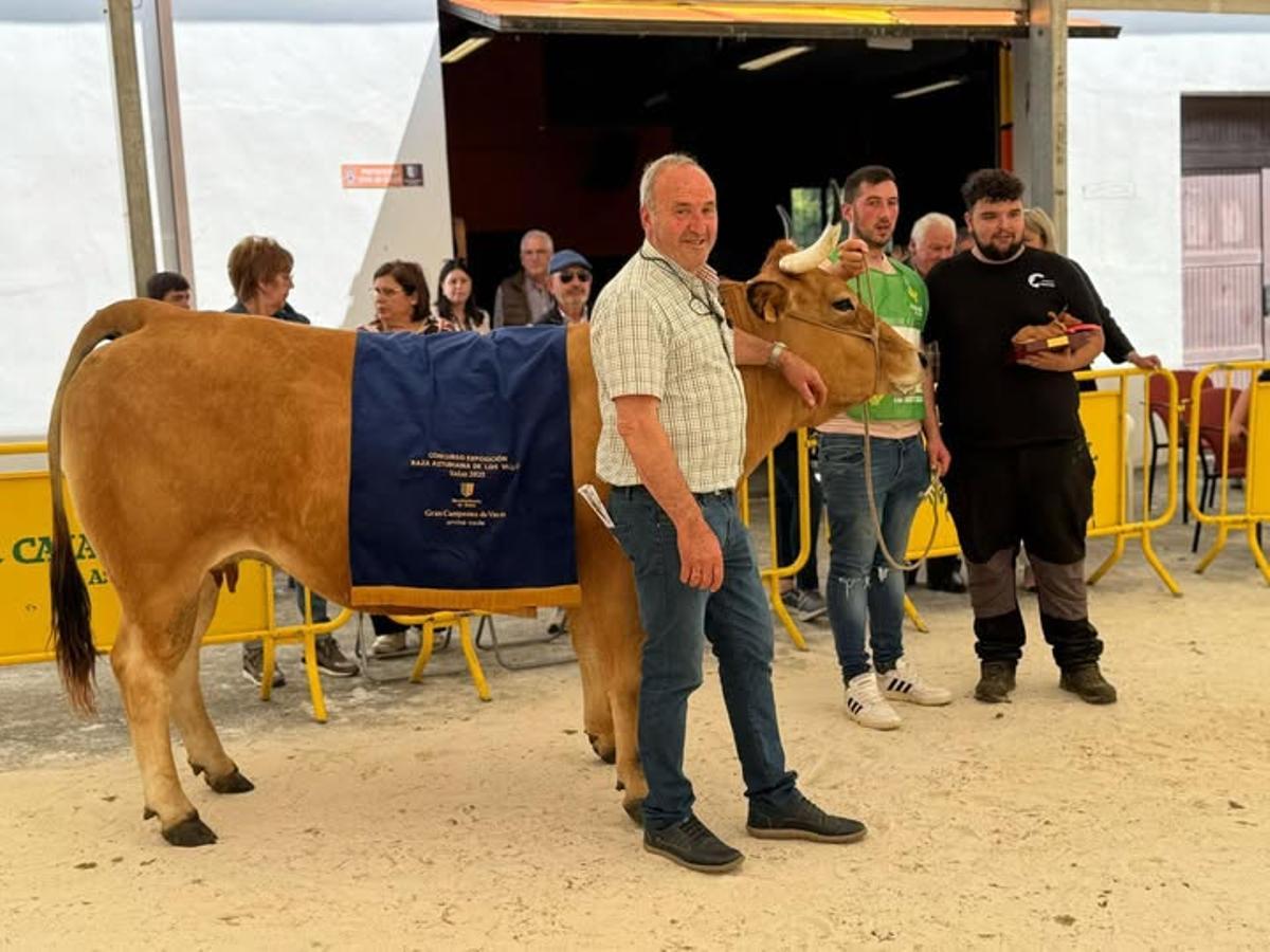 "Campeona", gran campeona de tipo culón.