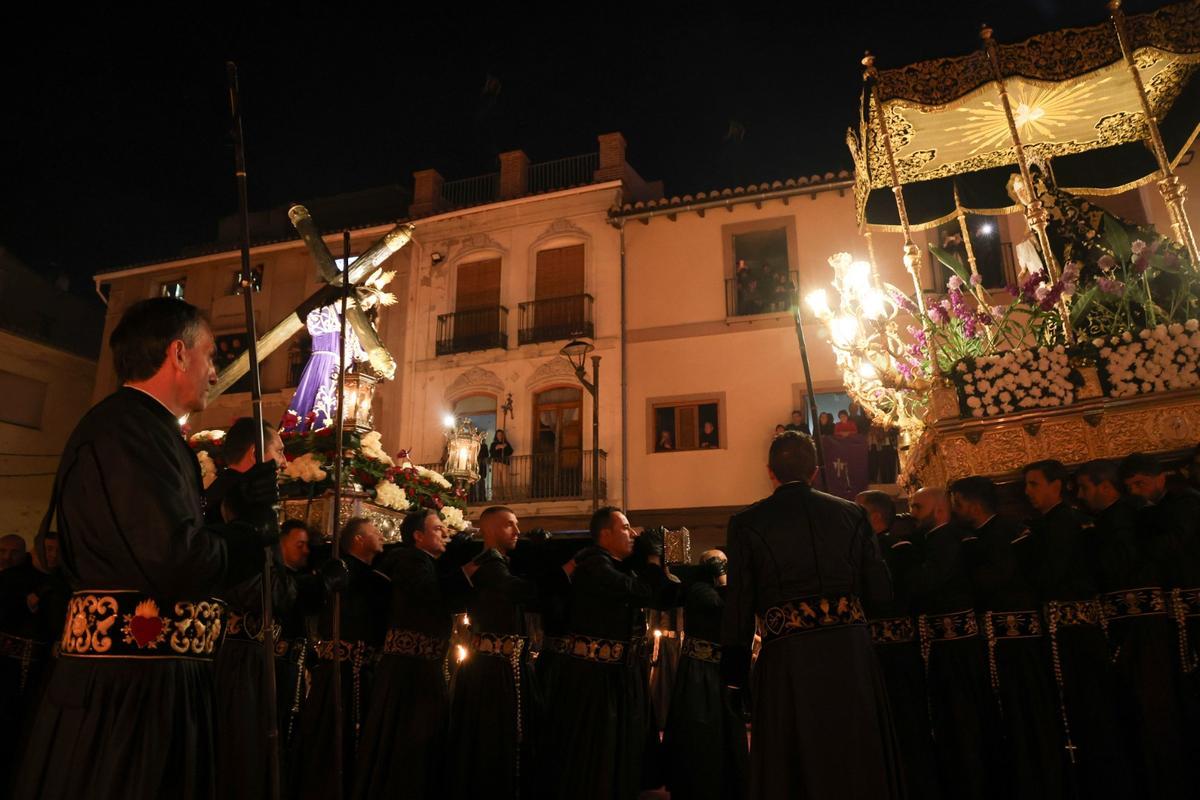Así ha sido en Sagunt la procesión del Encuentro tras la polémica sobre el veto a las mujeres