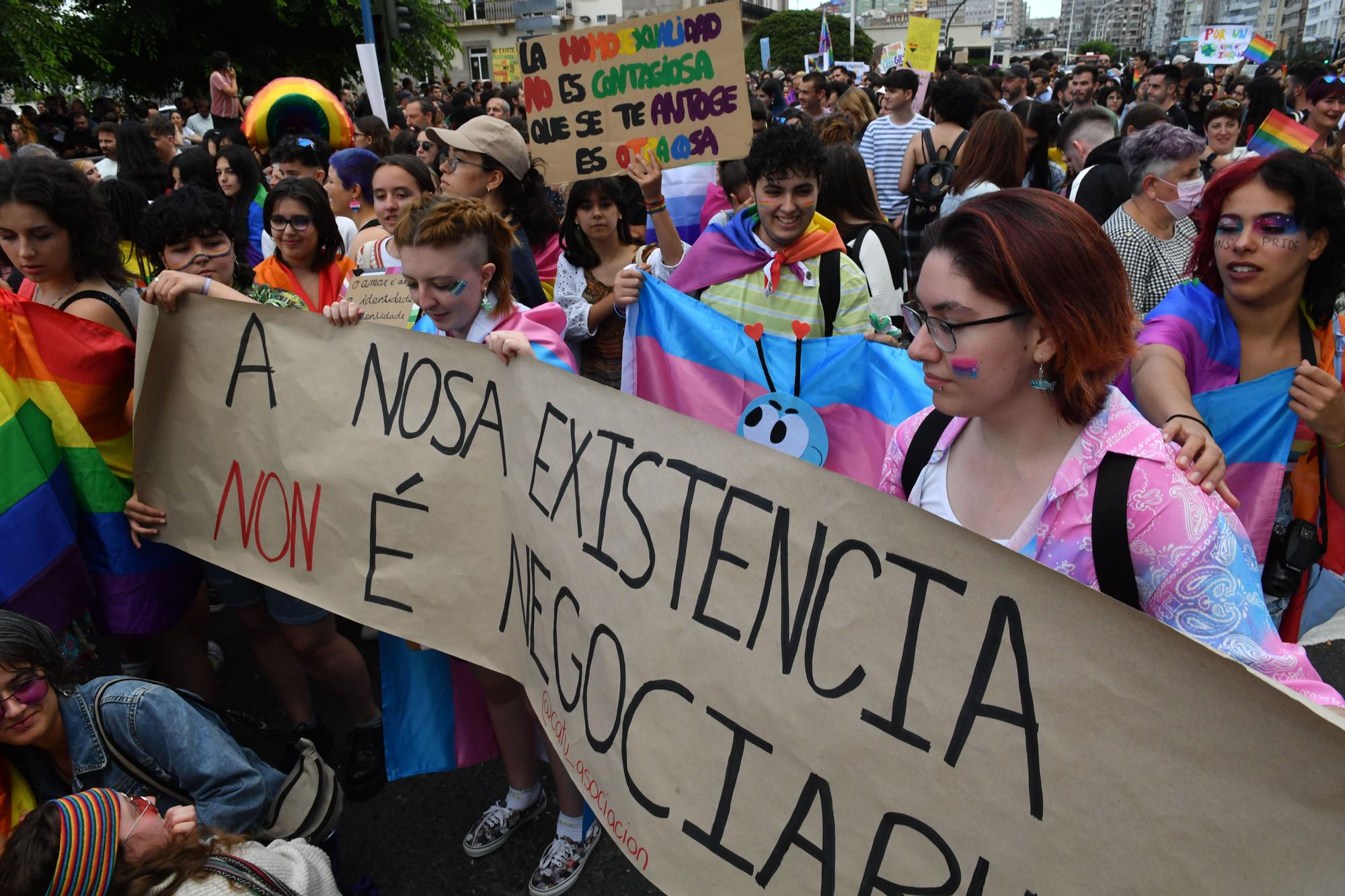 La manifestación del Orgullo LGBT recorre las calles de A Coruña