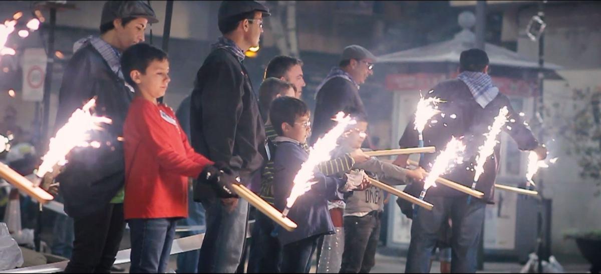 Niños participantes en la Pujà, el acto dedicado al público infantil.