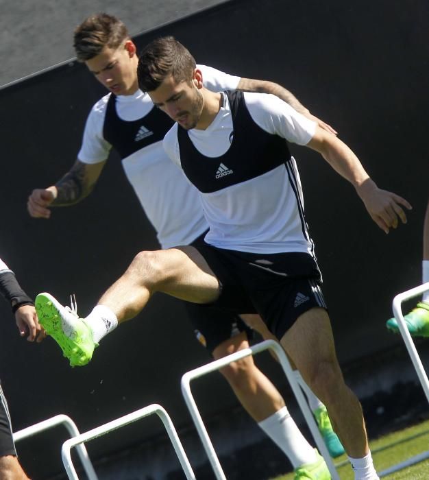 El Valencia se prepara para recibir a la Real Soci