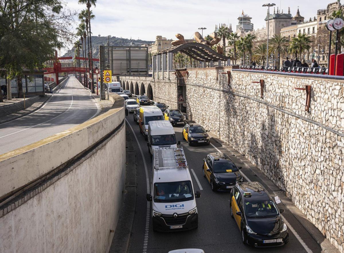 La Ronda Litoral estarà dos mesos en obres per unes filtracions d’aigua