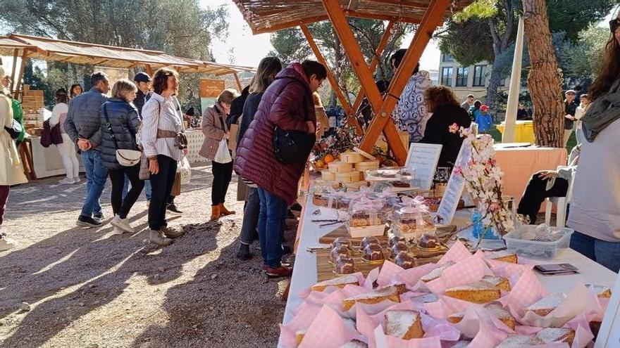 Son Servera disfruta de la Fira de la Flor d'Ametller