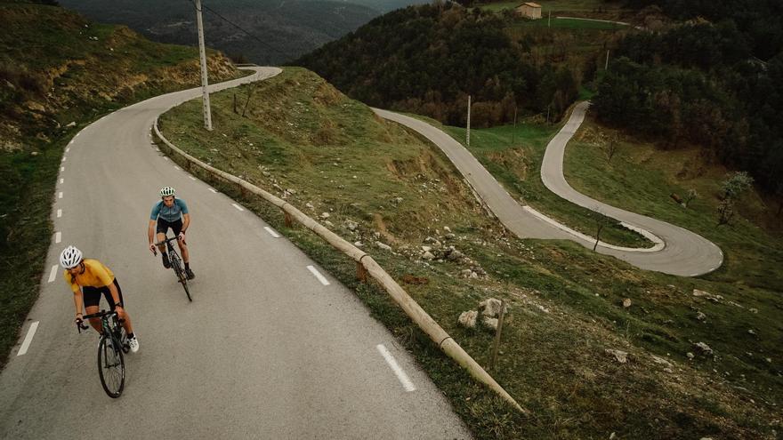 Arrenca la 5a edició del Tour du Lord amb la Clàssica Pinós - Roubaix