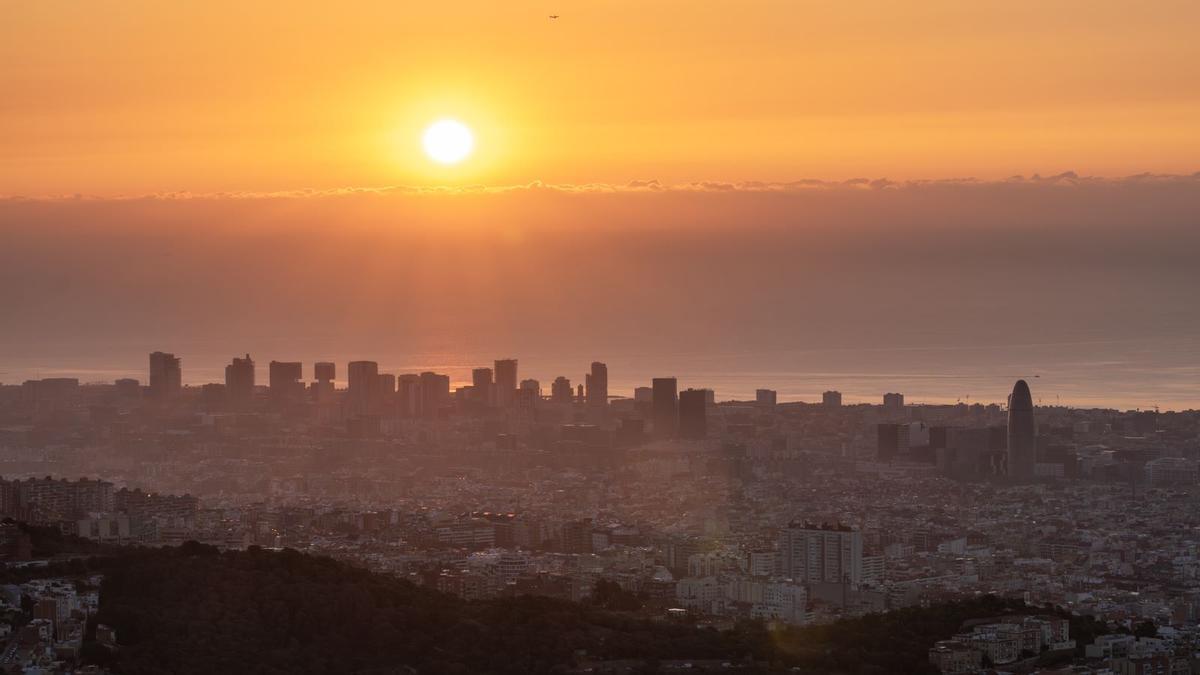 Amanecer en Barcelona