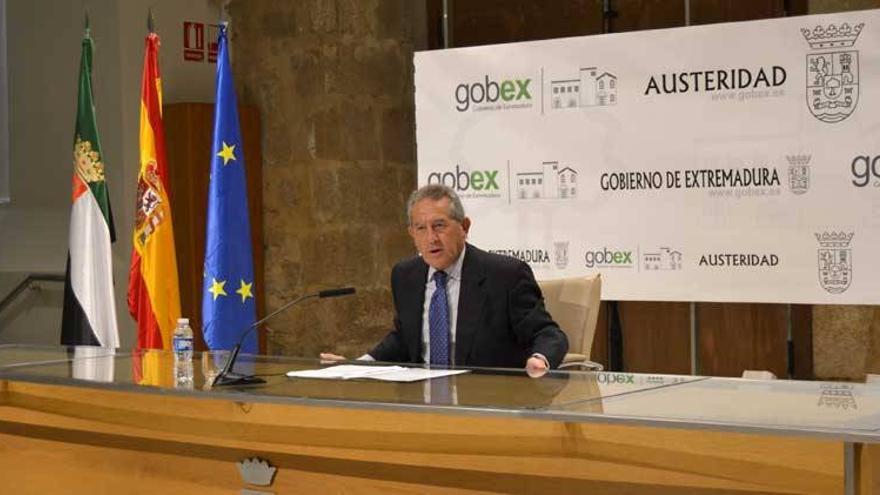 Extremadura se abstuvo en la negociación del déficit para favorecer futuras inversiones