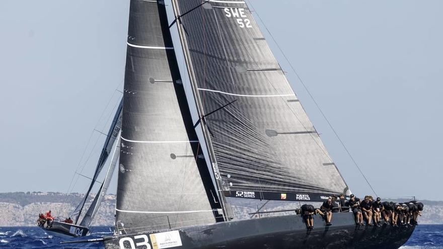 El Rán Racing, ayer, en aguas de la Bahía de Palma.