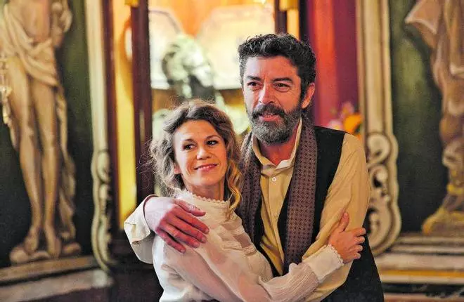«Tu mano en la mía», un amor de teatro
