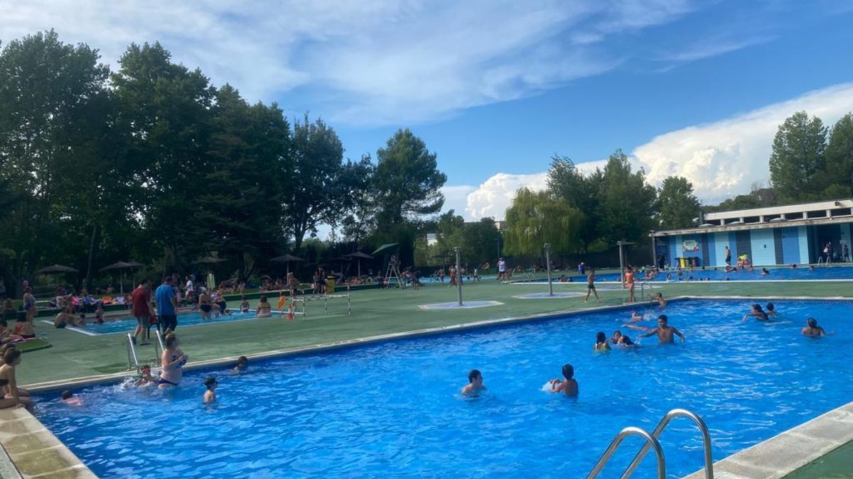 Piscina de Sant Joan de Vilatorrada en una imatge d'arxiu