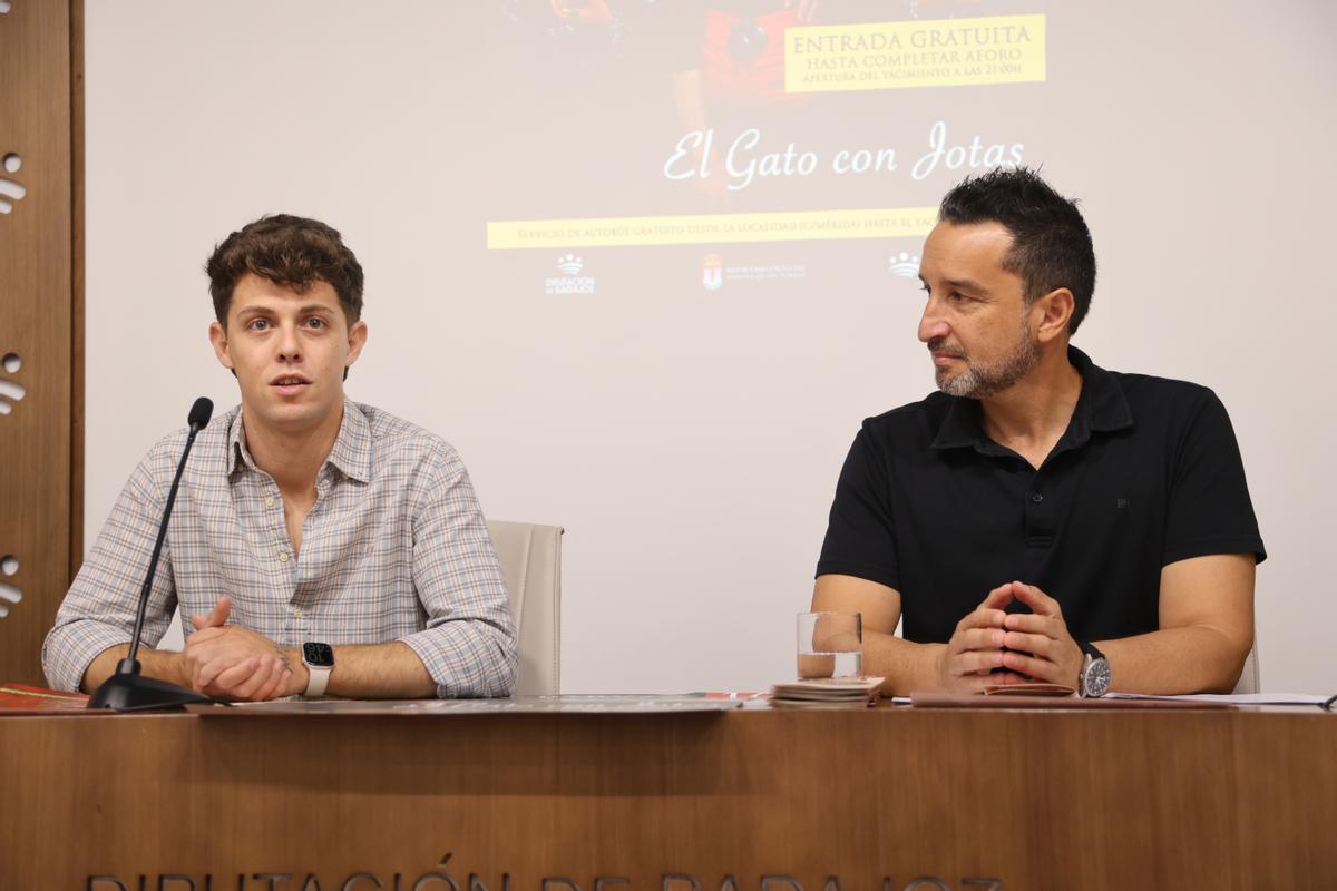 Isaac Rodríguez, Alcalde de Medina de las Torres y Ricardo Cabezas, diputado.